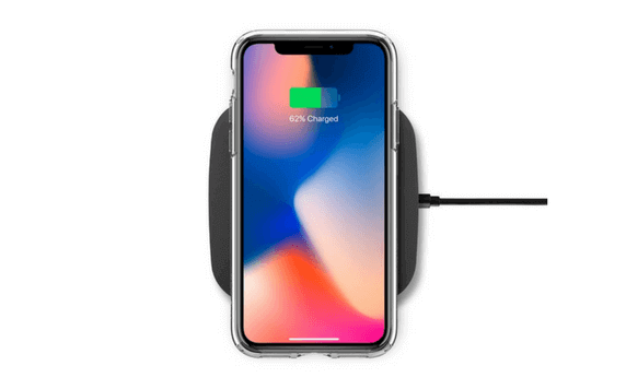 ワイヤレス充電機に置かれるiPhonex