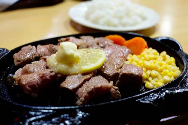 f:id:kosodateiruka:20151204182306j:plain うるま市 坊ちゃん(ステーキ)